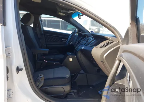 2015 Ford Police Interceptor z USA, uszkodzony, nr VIN 1FAHP2MK5FG109310